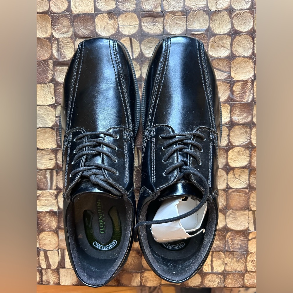 Florsheim Steel Toe Shoes.   NWT.  No Box.